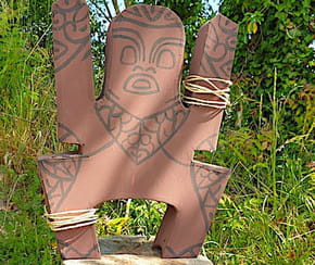 Voici comment fabriquer votre propre totem Koh Lanta en carton