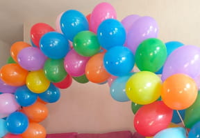 Fabriquer une arche en ballons