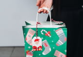 Pochettes de No&euml;l&nbsp;: nos mod&egrave;les &agrave; imprimer pour des emballages cadeaux uniques