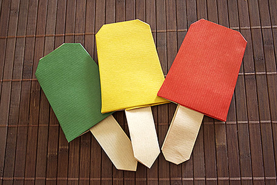 Une glace en origami