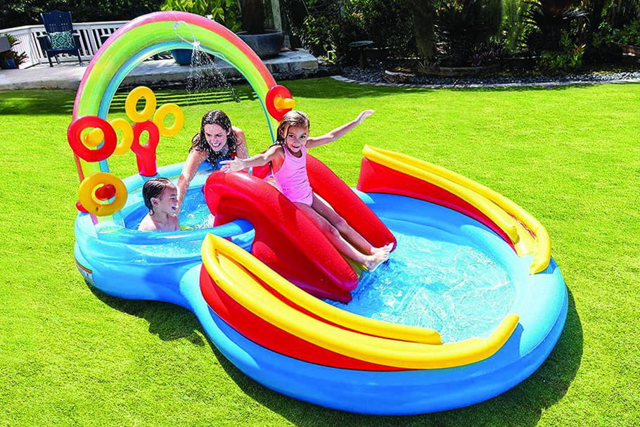 Les piscines gonflables pour rafraîchir votre été