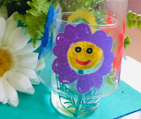 La fleur magique en 3D&nbsp;: le tuto peinture sur verre qui bluffe les enfants&nbsp;!