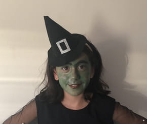 C'est le chapeau de sorcière parfait pour accompagner son déguisement d'Halloween