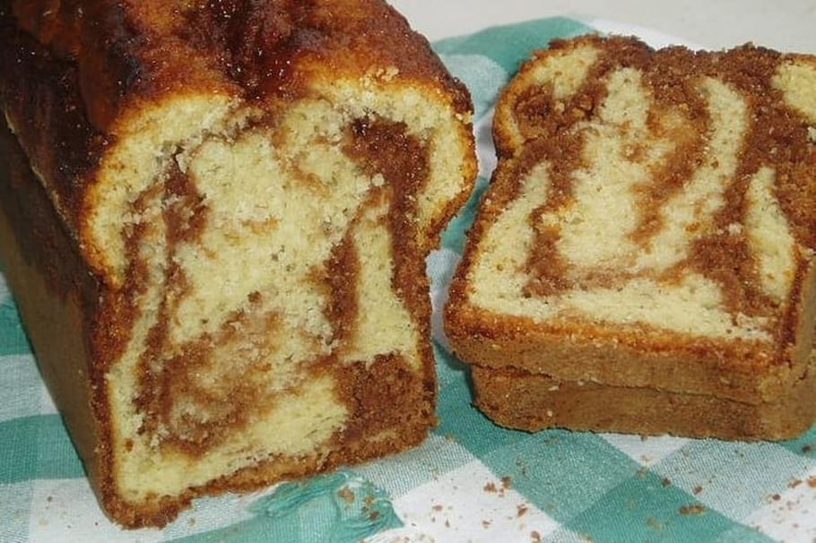 Marbré au chocolat et à la fleur d'oranger