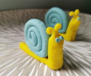 Escargot en p&acirc;te &agrave; modeler